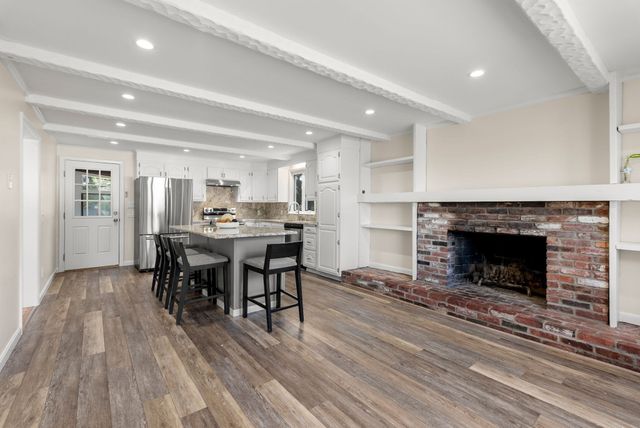 50 Main St., Medway, MA 02053