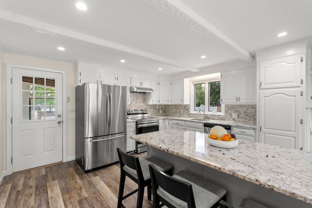 50 Main St., Medway, MA 02053