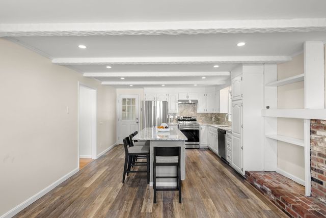 50 Main St., Medway, MA 02053