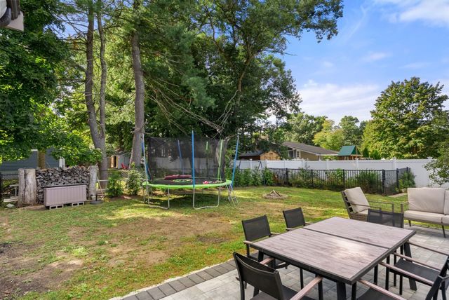 50 Main St., Medway, MA 02053