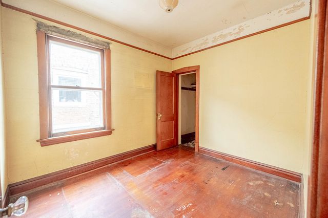 2323 Highland Avenue, Berwyn, IL 60402