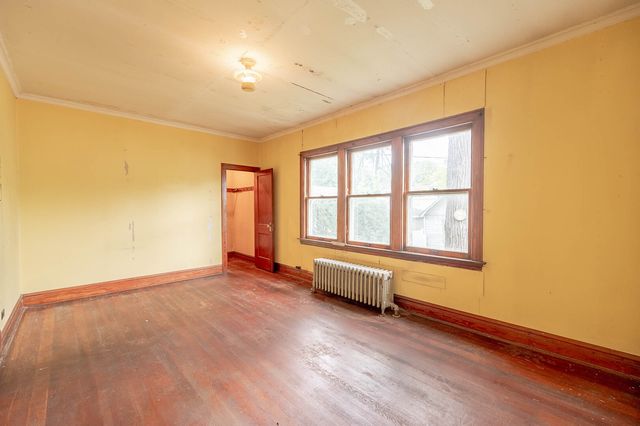 2323 Highland Avenue, Berwyn, IL 60402