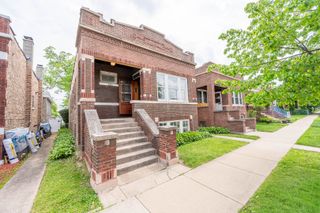 2323 Highland Avenue, Berwyn, IL 60402