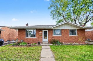 4508 Buckingham Drive, Warren, MI 48092