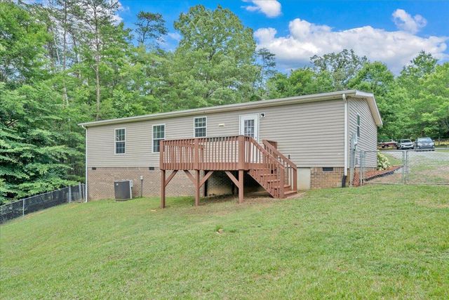 2744 Rutrough RD SE, Roanoke, VA 24014