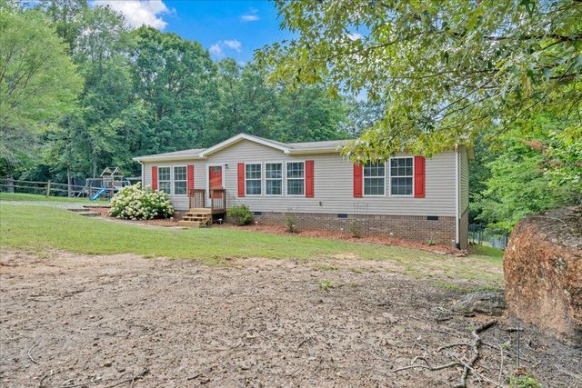 2744 Rutrough RD SE, Roanoke, VA 24014