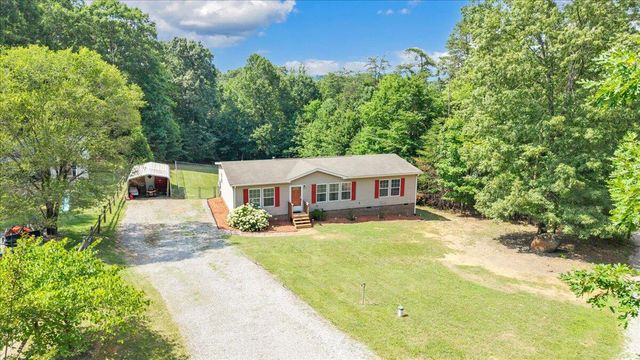 2744 Rutrough RD SE, Roanoke, VA 24014