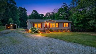 2744 Rutrough RD SE, Roanoke, VA 24014