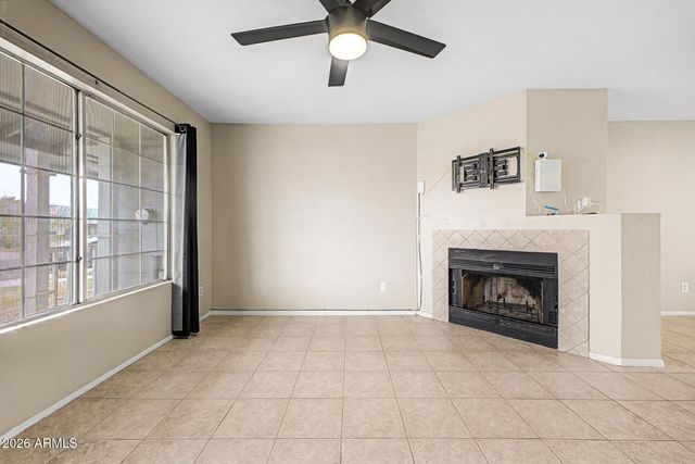 10100 N 89th Avenue 21, Peoria, AZ 85345
