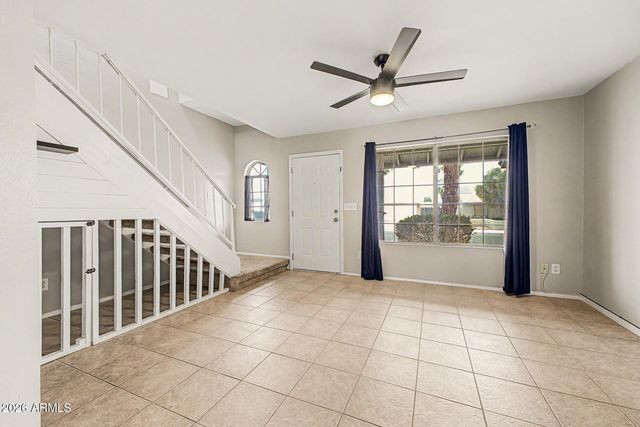 10100 N 89th Avenue 21, Peoria, AZ 85345