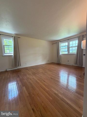 1207 GREENHILL RD, Flourtown, PA 19031
