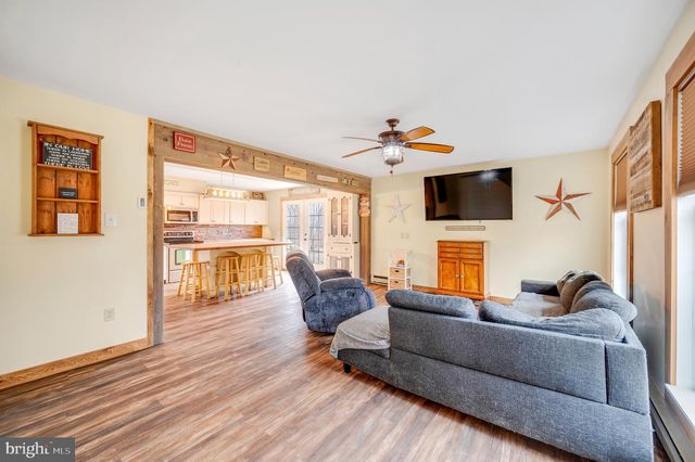 1417 RICHLANDTOWN PIKE, Quakertown, PA 18951