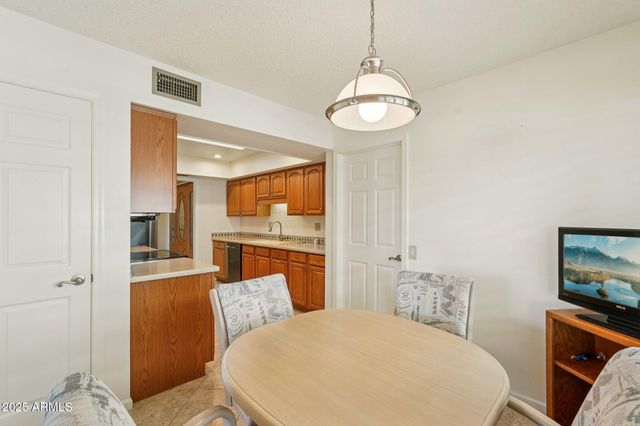 18229 N 103RD Avenue, Sun City, AZ 85373