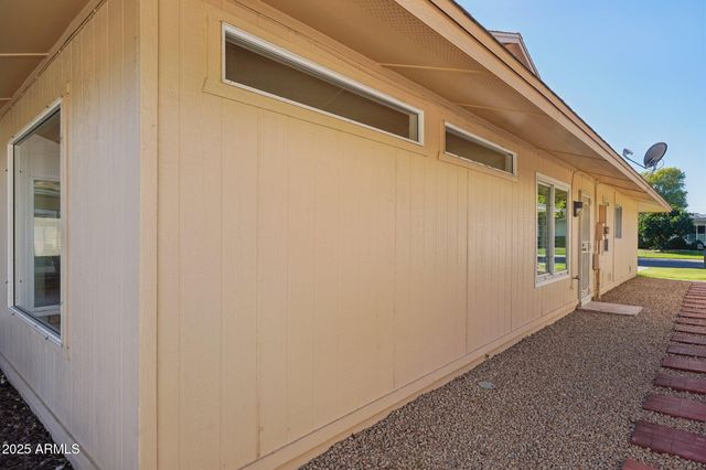 18229 N 103RD Avenue, Sun City, AZ 85373