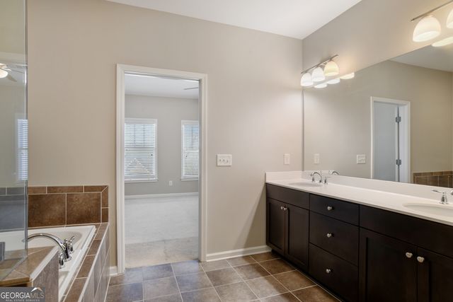 1660 Gilstrap Lane, Atlanta, GA 30318