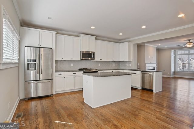 1660 Gilstrap Lane, Atlanta, GA 30318