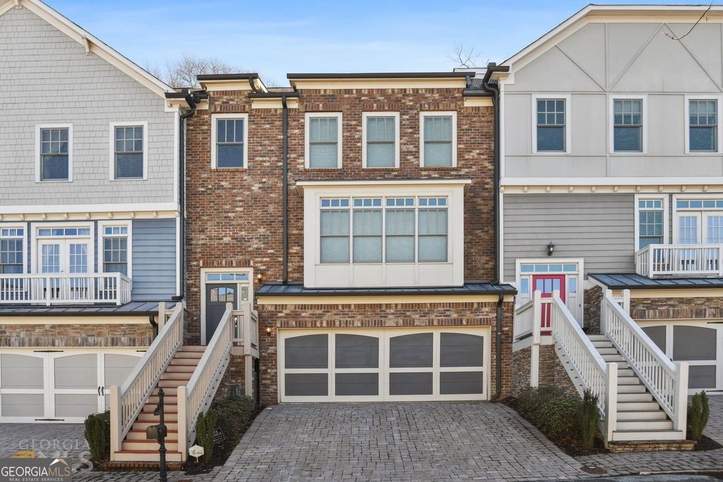 1660 Gilstrap Lane, Atlanta, GA 30318