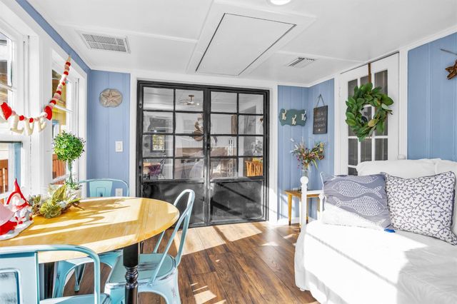 631 Clear Lake Road, Clear Lake Shores, TX 77565