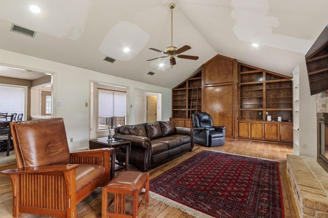 14115 S Suddley Castle Street, Houston, TX 77095