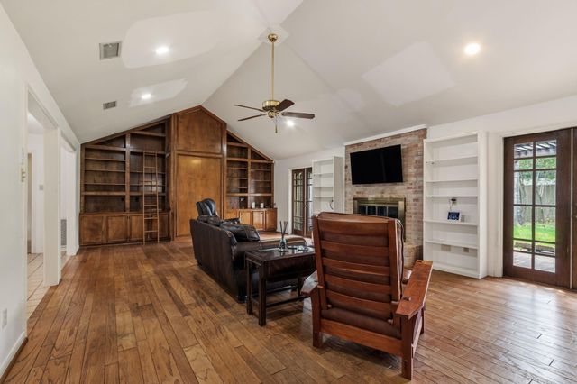 14115 S Suddley Castle Street, Houston, TX 77095