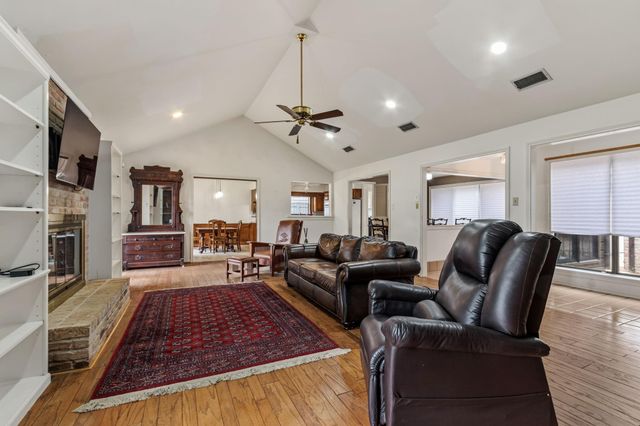 14115 S Suddley Castle Street, Houston, TX 77095