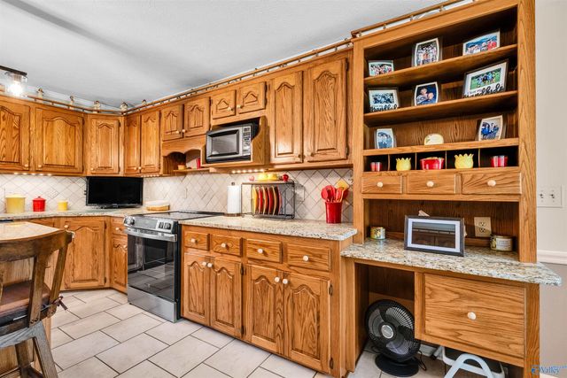 2440 Robertson Street E, Southside, AL 35907