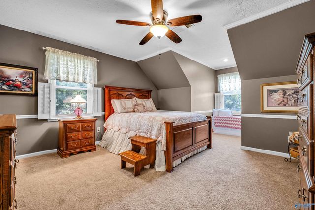 2440 Robertson Street E, Southside, AL 35907