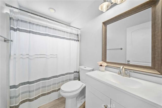 8 Rue Du Parc, Lake Forest, CA 92610