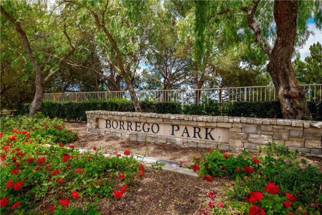 8 Rue Du Parc, Lake Forest, CA 92610