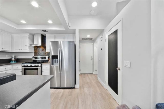 8 Rue Du Parc, Lake Forest, CA 92610