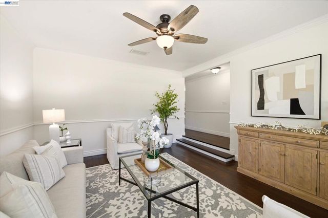 5016 Black Ave, Pleasanton, CA 94566