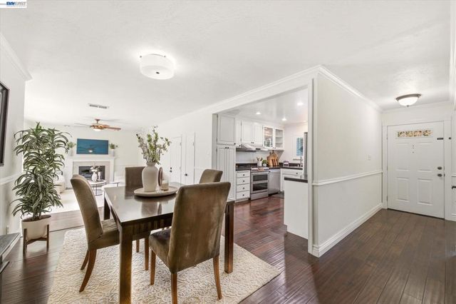 5016 Black Ave, Pleasanton, CA 94566