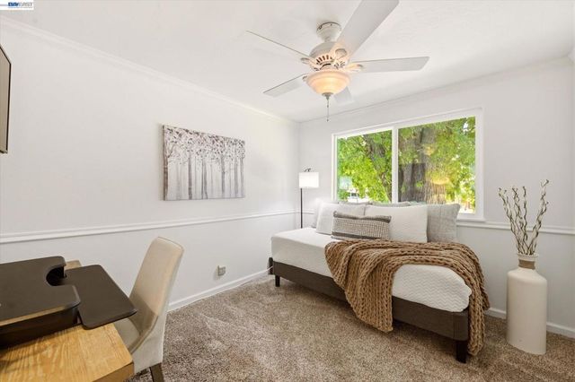 5016 Black Ave, Pleasanton, CA 94566