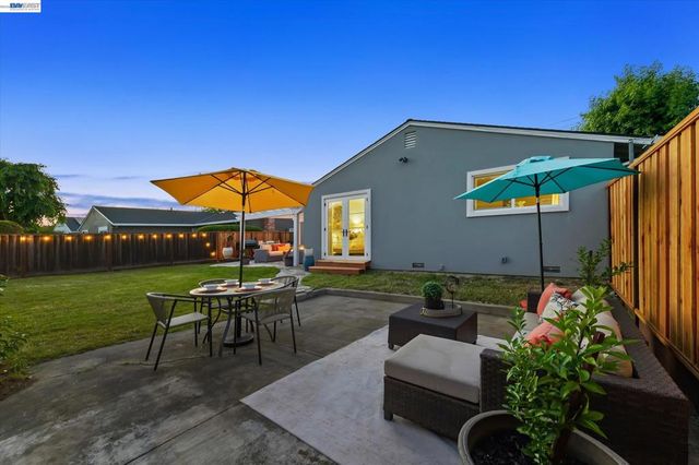 5016 Black Ave, Pleasanton, CA 94566