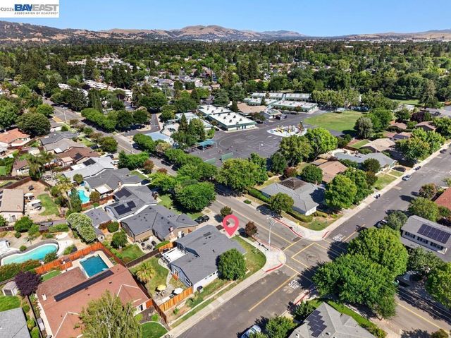 5016 Black Ave, Pleasanton, CA 94566