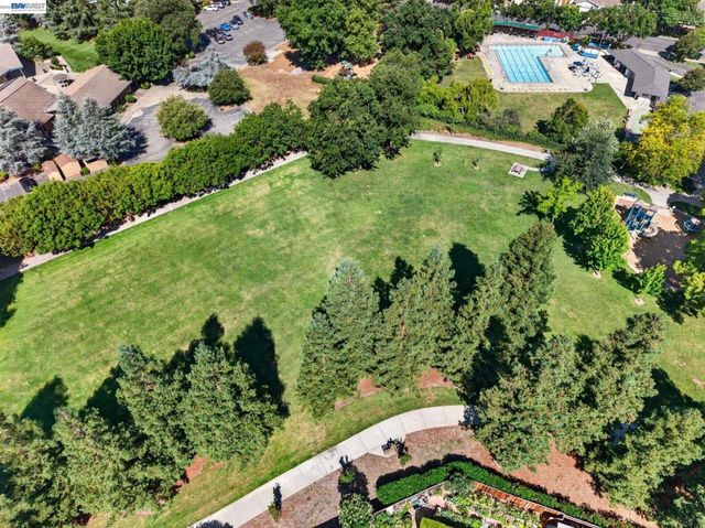 5016 Black Ave, Pleasanton, CA 94566
