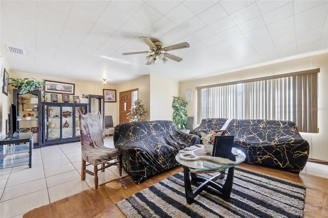 620 W CUMMINGS STREET, Lake Alfred, FL 33850