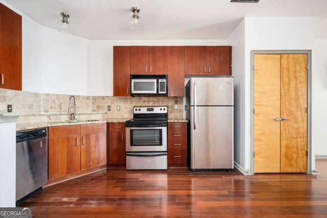 898 Oak Street SW 1418, Atlanta, GA 30310