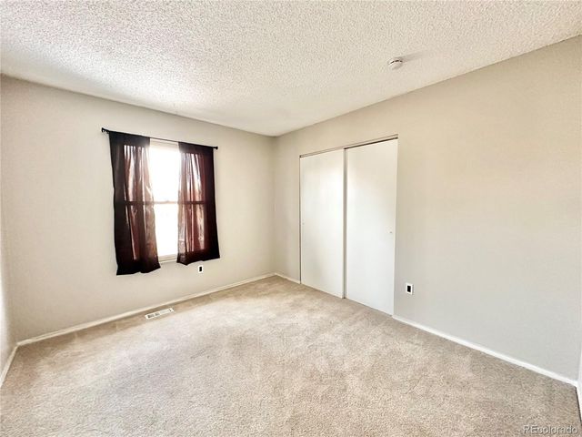 1852 E 99th Avenue, Thornton, CO 80229