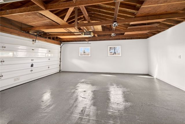 96 Flagstaff Drive, Irondequoit, NY 14622