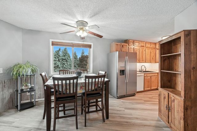9020 N Country Homes Blvd, Spokane, WA 99218