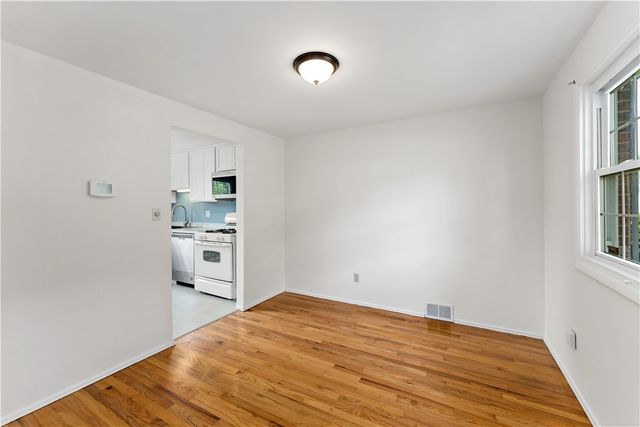 212 Mardi Gras Dr, Plum Boro, PA 15239