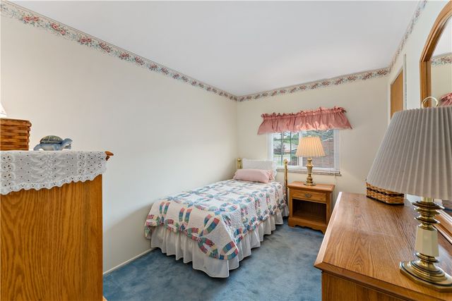 212 Mardi Gras Dr, Plum Boro, PA 15239