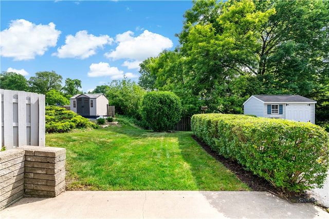 212 Mardi Gras Dr, Plum Boro, PA 15239