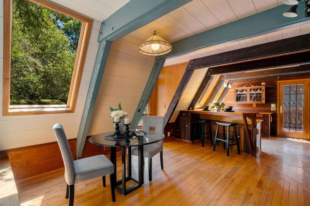 25405 Adams Road, Los Gatos, CA 95033