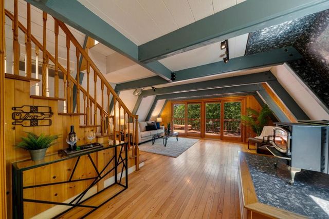 25405 Adams Road, Los Gatos, CA 95033