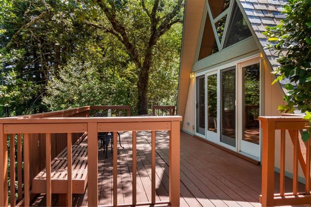25405 Adams Road, Los Gatos, CA 95033