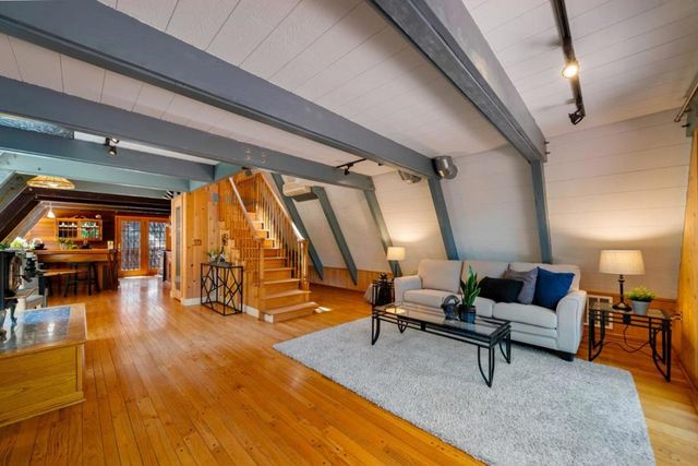 25405 Adams Road, Los Gatos, CA 95033