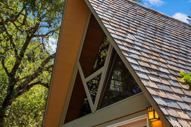 25405 Adams Road, Los Gatos, CA 95033