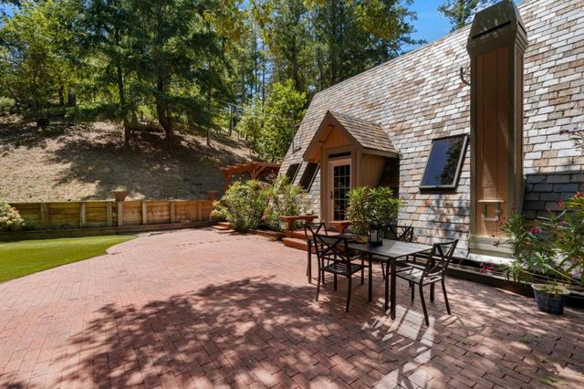 25405 Adams Road, Los Gatos, CA 95033